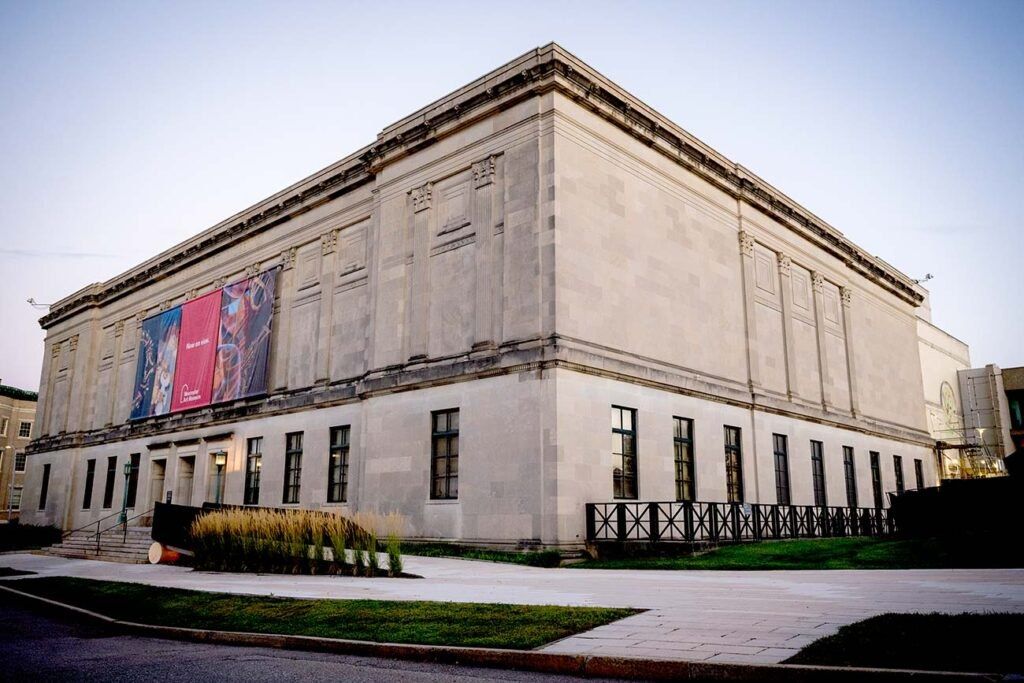 The stone exterior of the Worcester Art Museum.